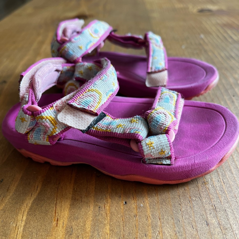 Colorful teva toddler Sandals